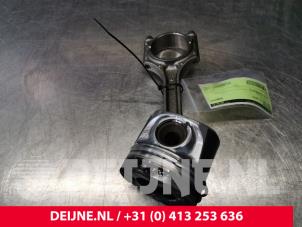 Volvo S60 Connecting rod O102504 photo 2