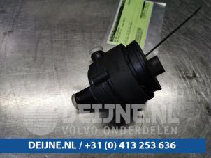 Volkswagen Crafter Additional water pump O102511 photo 3