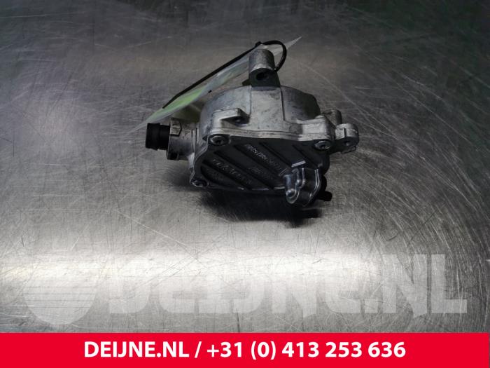 Volvo S60 Vacuum pump (diesel) O102526