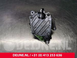 Volvo S60 Vacuumpomp (Diesel) O102526 foto 2