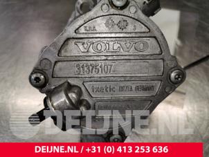 Volvo S60 Vacuumpomp (Diesel) O102526 foto 3