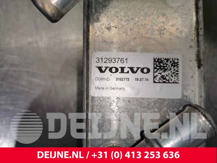 Volvo V40 Oil cooler O102602