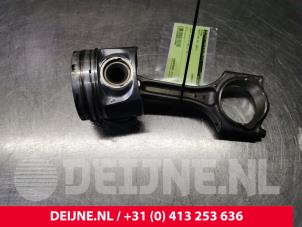 Volvo V40 Kolben O102608 foto 3