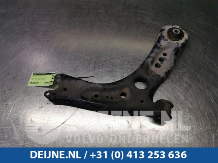 Audi A3 Draagarm onder rechts-voor O102618