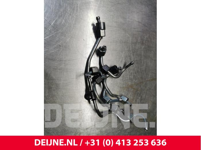 Gebruikte Leiding (diversen) Volvo V40 (MV) 2.0 D4 16V Prijs € 100,00 Margeregeling aangeboden door van Deijne Onderdelen Uden B.V.