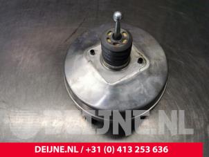 Gebruikte Rembekrachtiger Volvo V60 II (ZW) 2.0 D3 16V Prijs € 250,00 Margeregeling aangeboden door van Deijne Onderdelen Uden B.V.