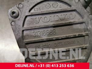 Volvo V40 Vacuumpomp (Diesel) O102774 foto 3