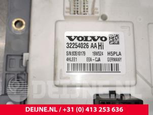 Volvo V60 Central electronic Modul O102783 foto 2