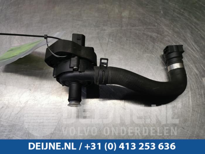 Mercedes E-Klasse Extra waterpomp O102932