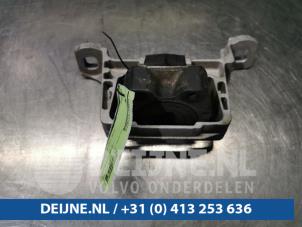 Gebruikte Motorrubber Ford Focus 3 1.6 Ti-VCT 16V 125 Prijs € 30,00 Margeregeling aangeboden door van Deijne Onderdelen Uden B.V.