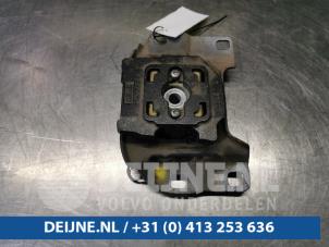 Ford Focus Engine mount O103110 photo 4
