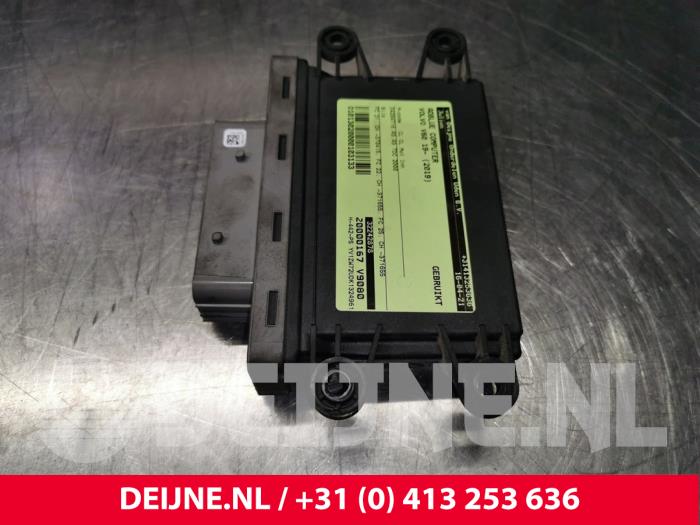 Adblue Computer van een Volvo V60 II (ZW) 2.0 D3 16V 2019