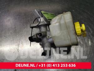 Porsche Cayenne Master cylinder O103229 photo 3