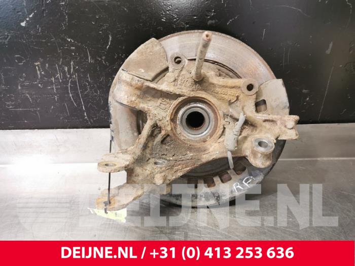 Porsche Cayenne Achsschenkel rechts hinten O103225