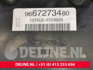 Citroen Jumper Distributiedeksel O103391 foto 2