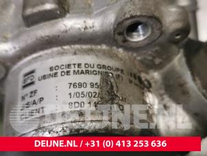 Skoda Superb Power steering pump O103473 photo 2