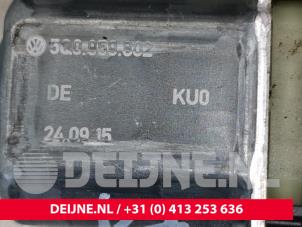 Audi A3 Door window motor O103558 photo 2