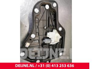Volkswagen ID.3 Ruitmechaniek 4Deurs rechts-achter O103604 foto 2