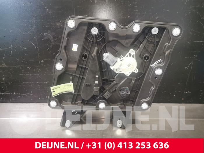 Volkswagen ID.3 Ruitmechaniek 4Deurs rechts-voor O103605