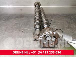 Opel Vivaro Nokkenas set O103665 foto 2