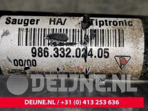 Porsche Boxster Antriebswelle links hinten O103731 foto 3