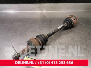 Gebruikte Aandrijfas links-achter Porsche Boxster (986) 2.5 24V Prijs € 90,00 Margeregeling aangeboden door van Deijne Onderdelen Uden B.V.