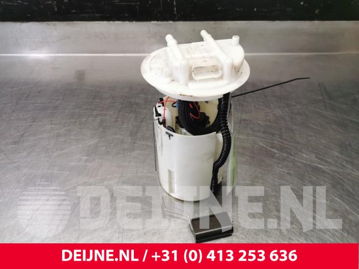 Gebruikte Tank element Pomp Fiat Doblo Prijs € 90,75 Inclusief btw aangeboden door van Deijne Onderdelen Uden B.V.