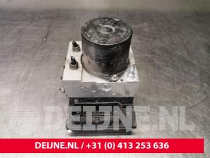 Volkswagen Polo ABS Pomp O103865 foto 3