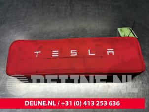Tesla Model 3 EHBO kit O103907 foto 2