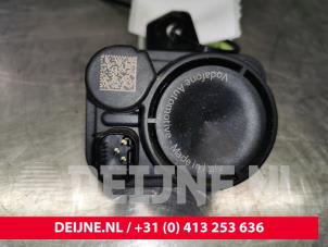 Gebruikte Alarm sirene Tesla Model 3 Long Range AWD 75 kWh Prijs € 18,15 Inclusief btw aangeboden door van Deijne Onderdelen Uden B.V.