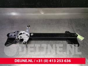 Gebruikte Dwarsbalk frontdeel Tesla Model 3 Long Range AWD 75 kWh Prijs € 151,25 Inclusief btw aangeboden door van Deijne Onderdelen Uden B.V.