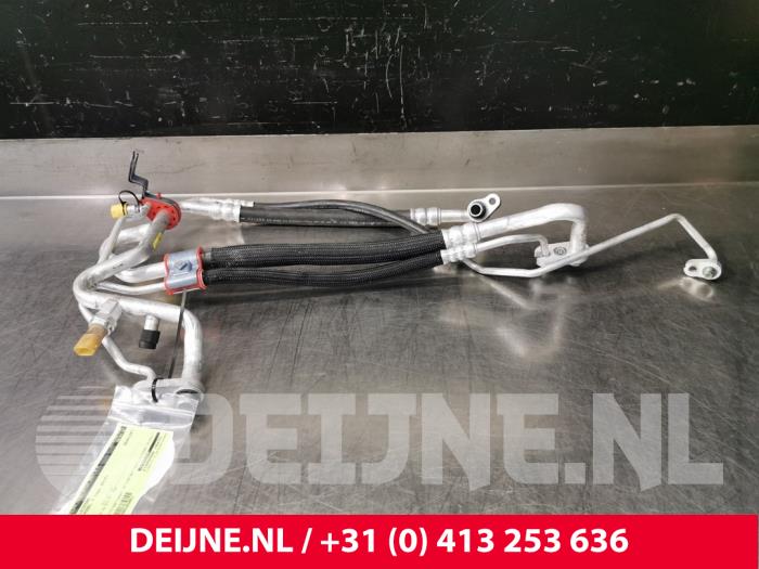 Tesla Model 3 Airco Leiding O103951