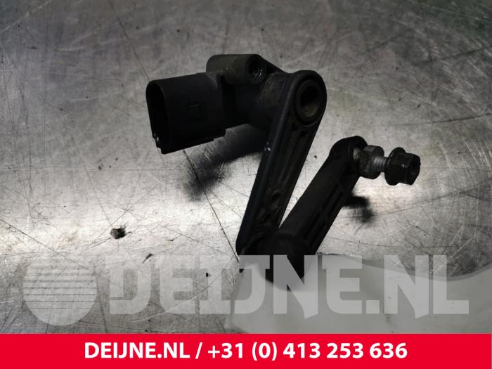 Tesla Model 3 Xenon Höhenregler O103982