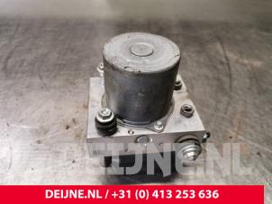 Mercedes Vito ABS Pumpe O104080 foto 2