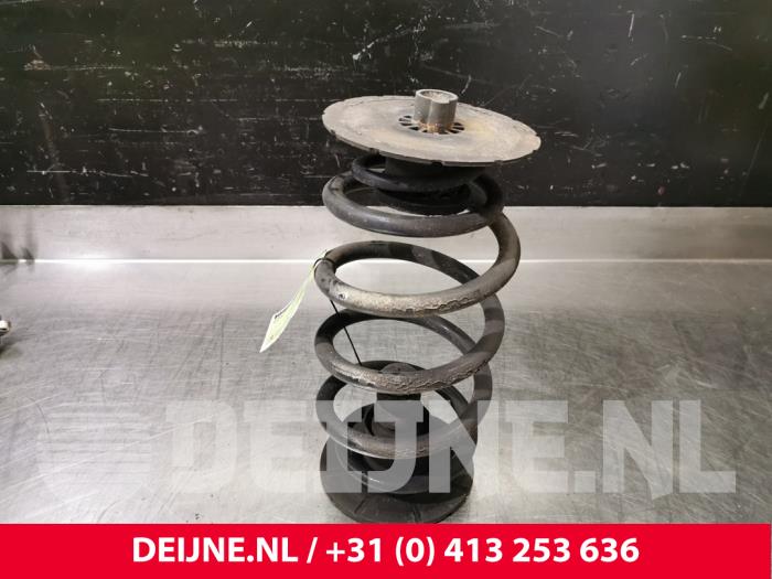 Mercedes Vito Schraubenfeder hinten O104092