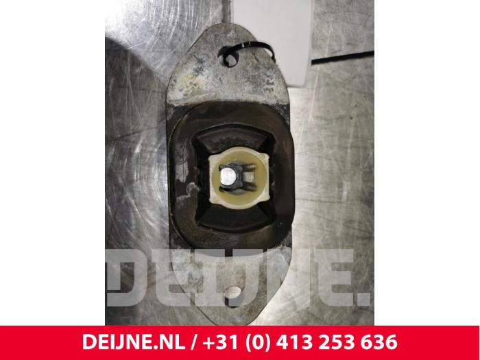 Mercedes Vito Motorlager O104098