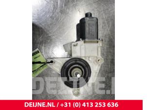Gebruikte Motor portierruit Mercedes Vito (447.6) 1.6 111 CDI 16V Prijs € 30,25 Inclusief btw aangeboden door van Deijne Onderdelen Uden B.V.