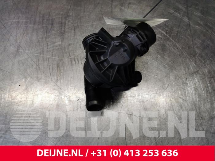 Thermostaathuis van een BMW 1 serie (F20) 116i 1.6 16V 2012