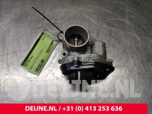 Volvo C30 Throttle body O104195 photo 2