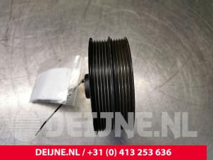 Volvo C30 Crankshaft pulley O104197 foto 2