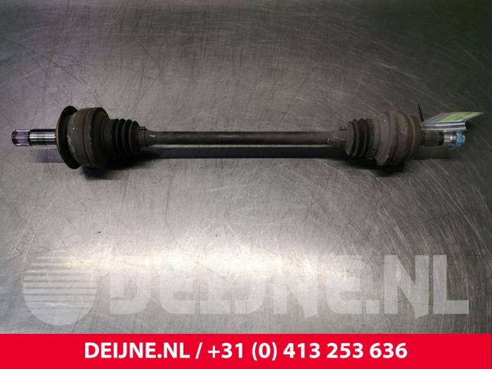 Gebruikte Steekas rechts-achter Mercedes E (W212) E-300 BlueTec Hybrid V6 24V Prijs € 35,00 Margeregeling aangeboden door van Deijne Onderdelen Uden B.V.