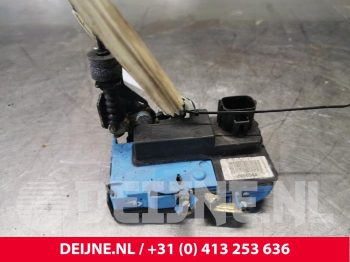 Volvo S60 Deurslot Mechaniek 4Deurs links-voor O104262