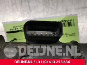 Audi A4 Luftmassenmesser O104363 foto 3