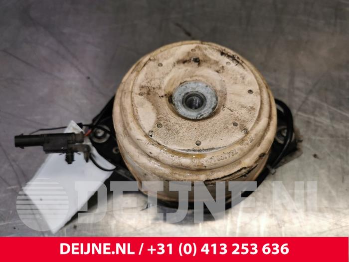 Mercedes GLE Motorsteun O104391