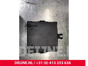 Mercedes GLE Central door locking module O104392 photo 2