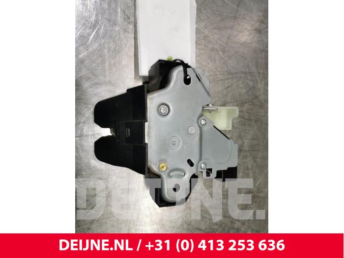 Tesla Model 3 Slotmechaniek Achterklep O104407