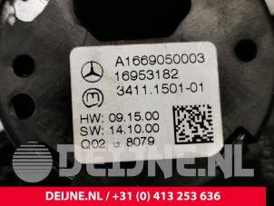 Mercedes GLE Luchtvering module O104412 foto 3