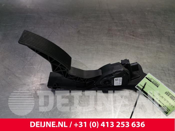Mercedes GLE Gaspedaal O104434