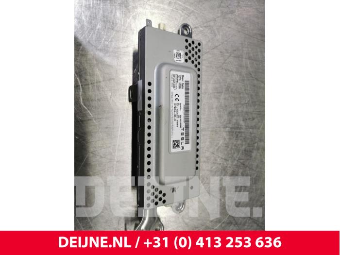Gebruikte Radio module Tesla Model 3 Long Range AWD 75 kWh Prijs € 84,70 Inclusief btw aangeboden door van Deijne Onderdelen Uden B.V.