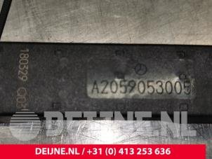 Mercedes GLE Keyless entry antenne O104439 foto 2
